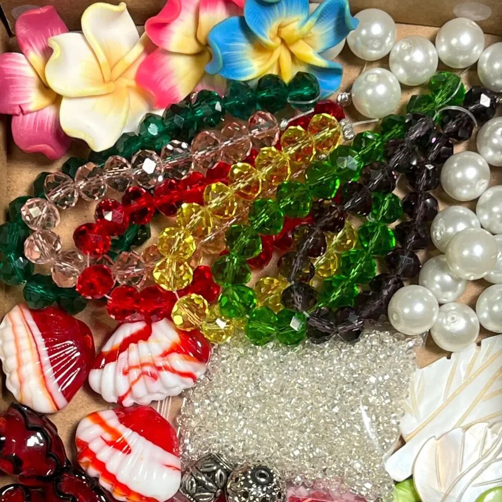 VTG - Now Jewelry Making Beads Glass Lampwork Crystal MOP Variety Colorful Lot